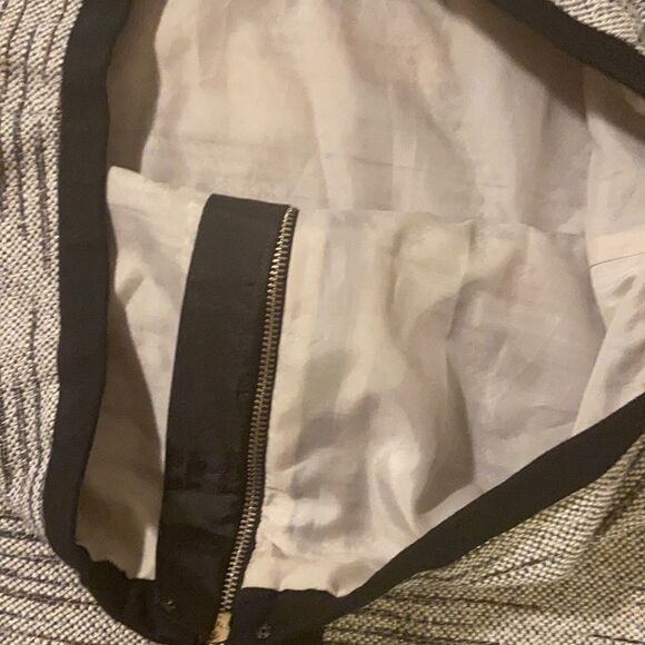 High Quality Ann Taylor Wool Skirt - Picture 5 of 5